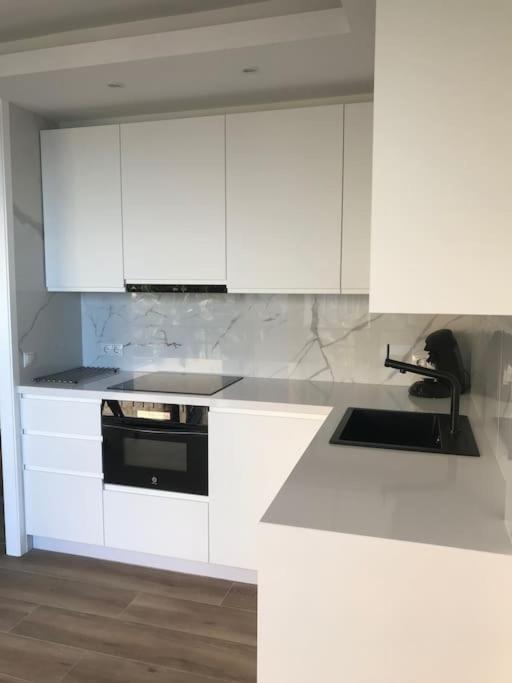 La Roca Brasil 2 Bed & 2 Bathroom Apartment Seaview Torremolinos Bajondillo المظهر الخارجي الصورة